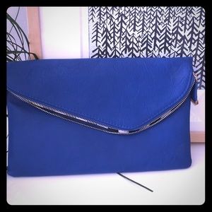 Vibrant blue clutch -approx 12x8”